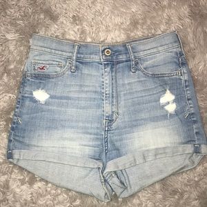 Hollister high rise jean shorts teens young adult